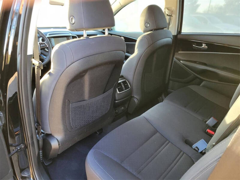 2020 Kia Sorento LX V6