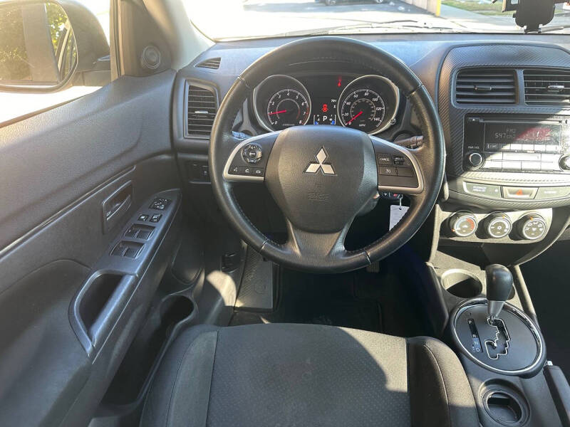 2015 Mitsubishi Outlander Sport ES