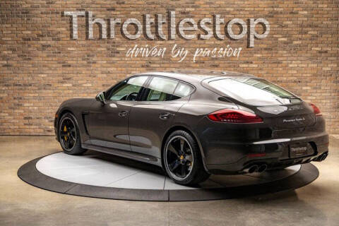 2016 Porsche Panamera