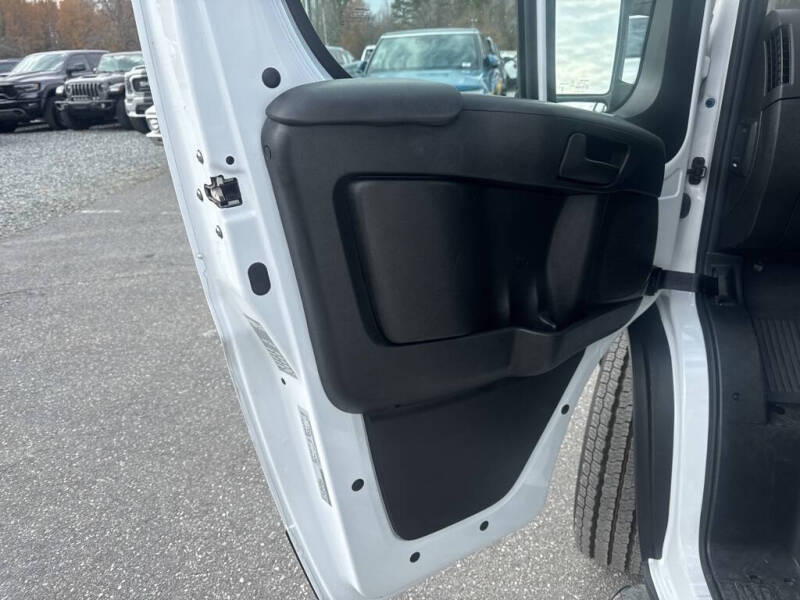 2023 RAM ProMaster 2500 136 WB