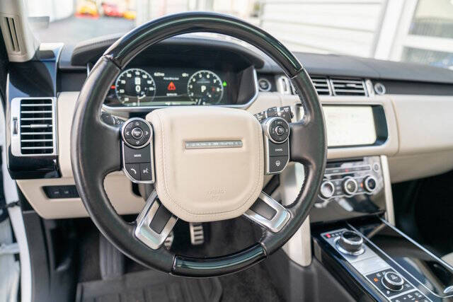 2017 Land Rover Range Rover 17