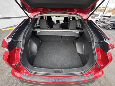 2023 Mitsubishi Eclipse Cross LE