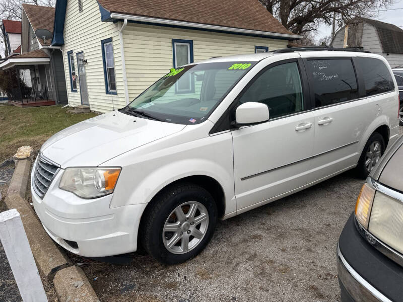 2010 Chrysler Town and Country for sale at AA Auto Sales in Independence MO