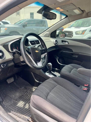 2020 Chevrolet Sonic LT