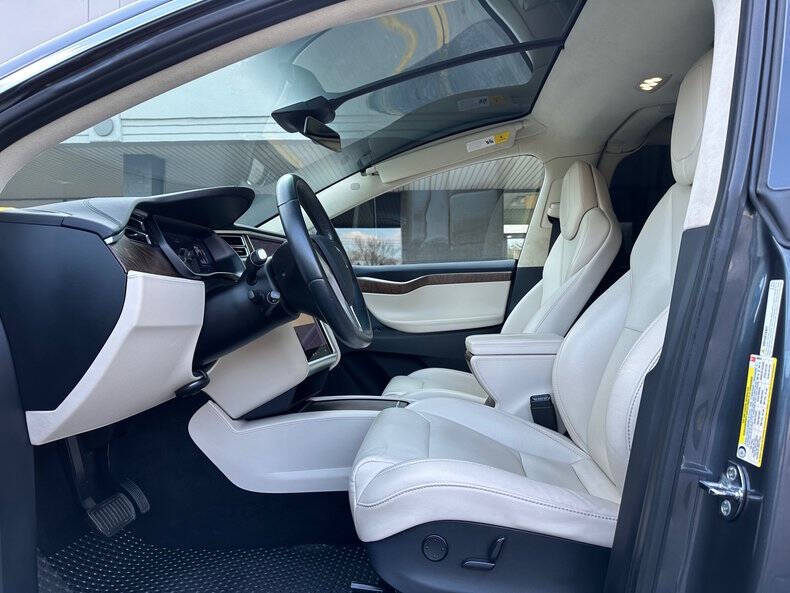 2017 Tesla Model X