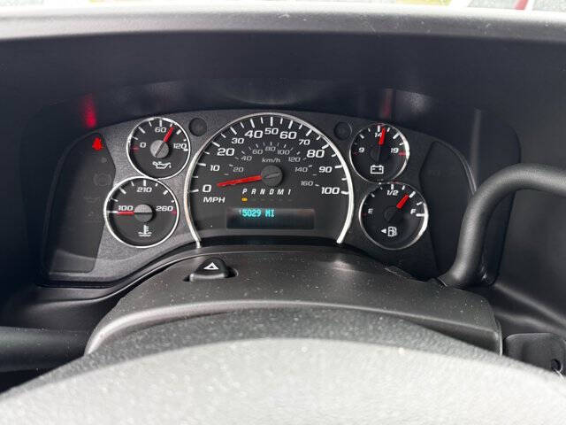 2023 Chevrolet Express 2500