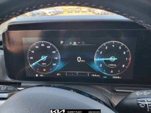 2023 Kia Carnival SX