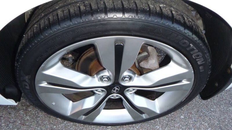 2013 Hyundai Veloster