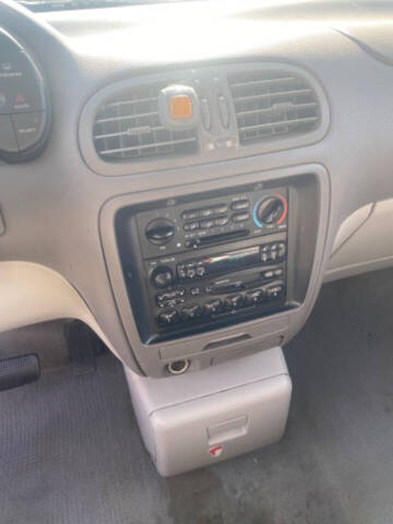 1997 Nissan Quest XE