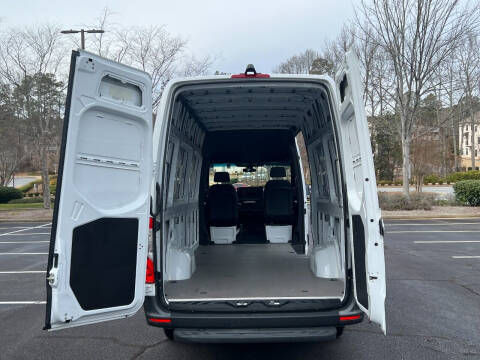 2022 Mercedes-Benz Sprinter 2500