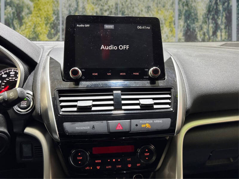 2024 Mitsubishi Eclipse Cross SE