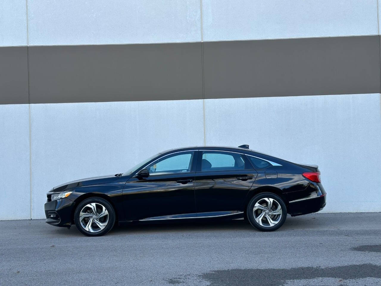 2019 Honda Accord for sale at Phoenix Motor Co in Romulus, MI