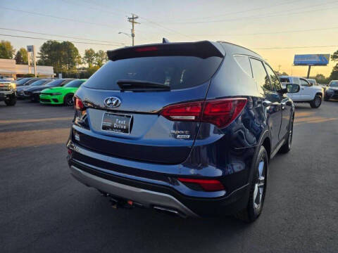 2017 Hyundai Santa Fe Sport 2.4L