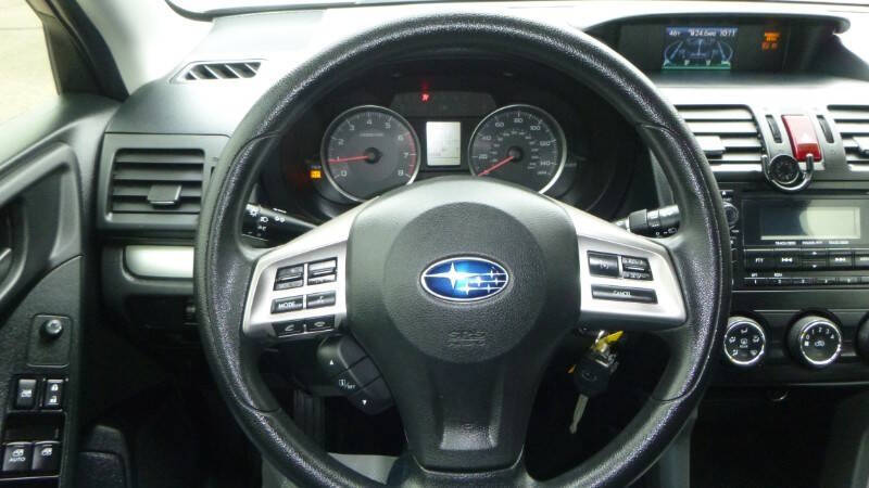 2015 Subaru Forester 2.5i