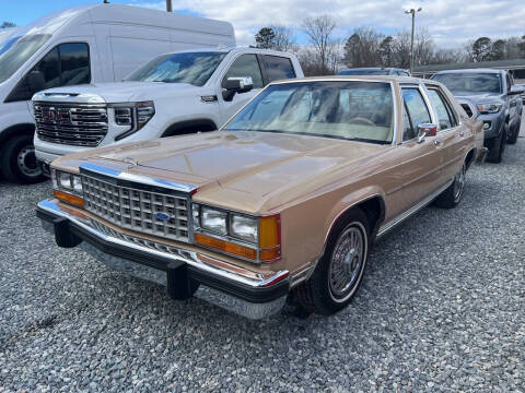 1985 Ford LTD Crown Victoria