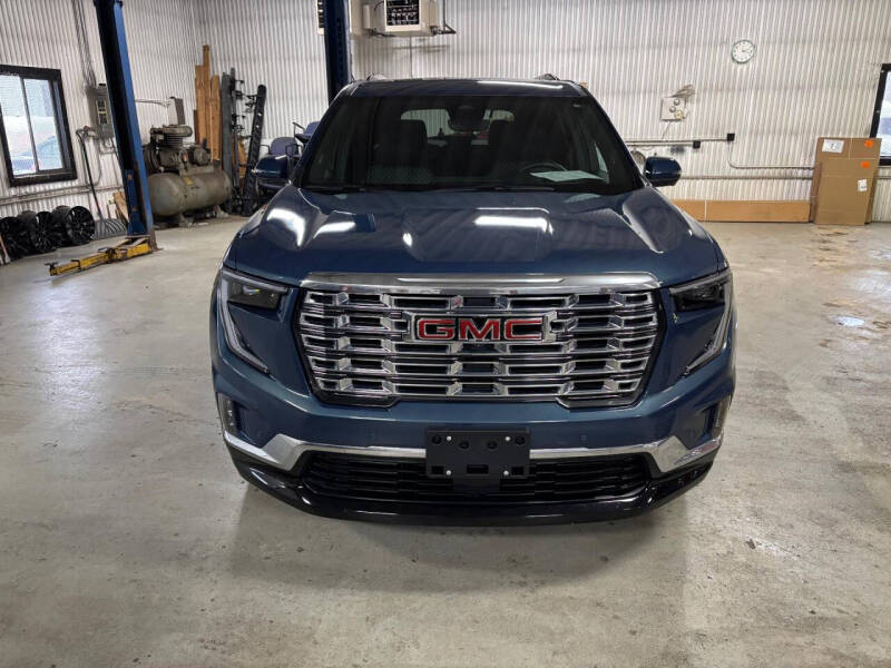 2024 GMC Acadia Denali