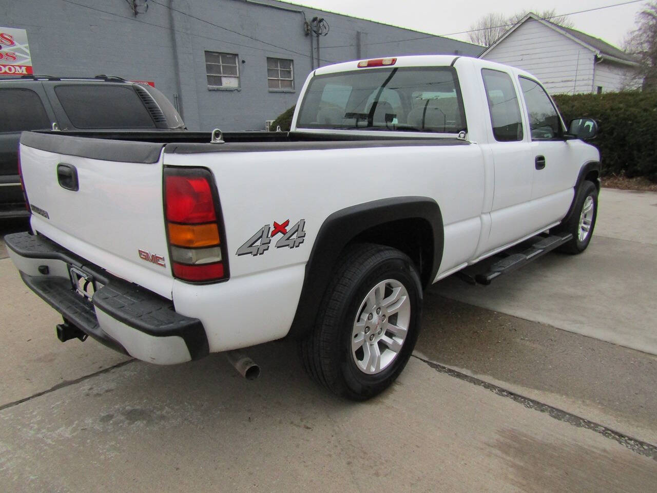 2006 GMC Sierra 1500 for sale at Joe s Preowned Autos in Moundsville, WV