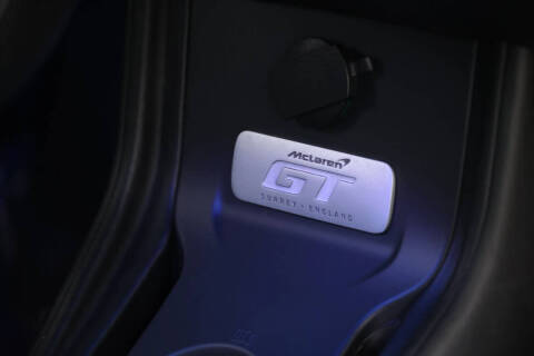 2021 McLaren GT