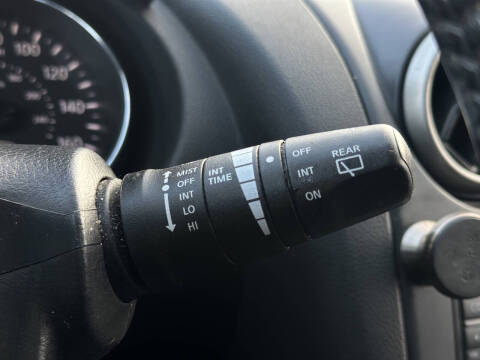 2012 Nissan Rogue SV w/SL Package