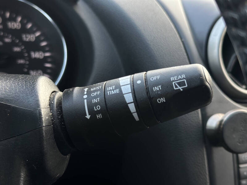 2012 Nissan Rogue SV w/SL Package