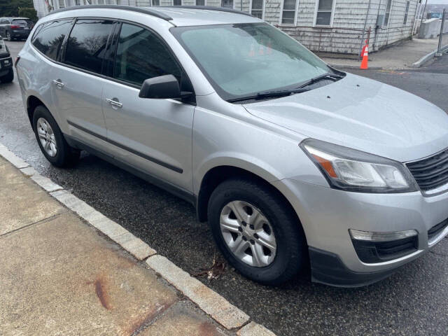 Used 2015 Chevrolet Traverse LS with VIN 1GNKRFEDXFJ377829 for sale in Fall River, MA