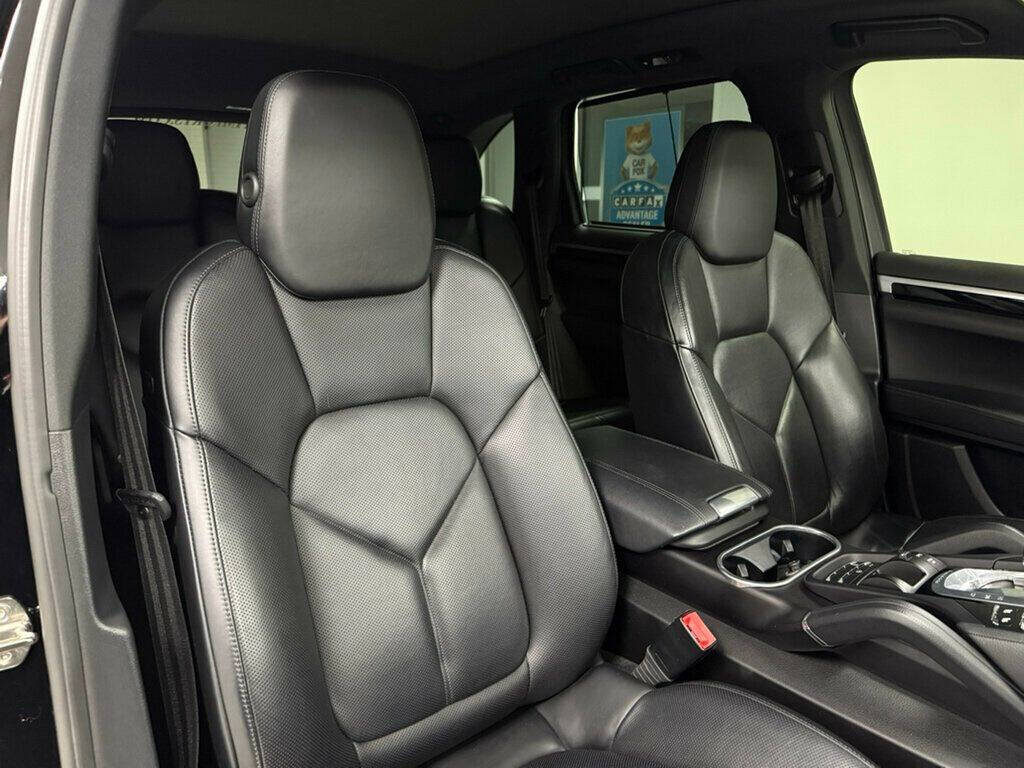 2018 Porsche Cayenne for sale at Conway Imports in   Streamwood, IL