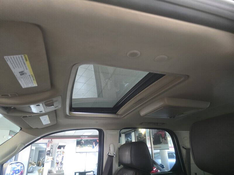 2012 Cadillac Escalade Platinum Edition