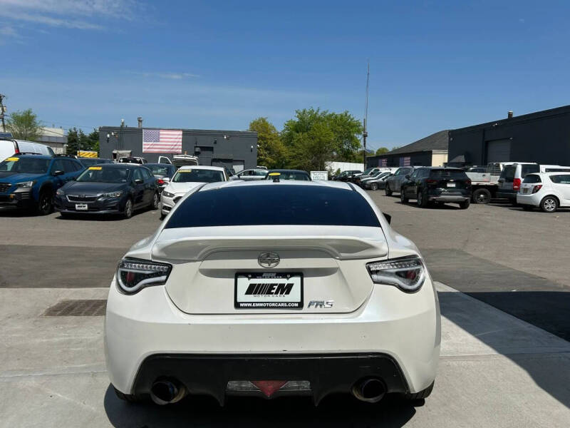 2014 Scion FR-S