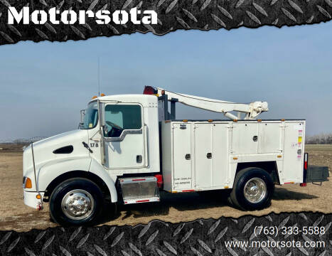 2004 Kenworth T300