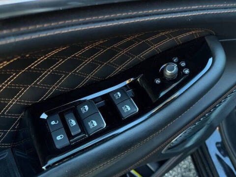 2023 Jeep Grand Cherokee Summit