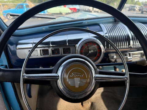 1946 Ford Super Deluxe