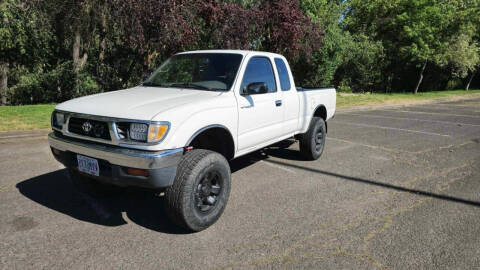 1995 Toyota Tacoma for sale at Viking Motors in Medford OR