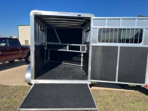 2025 Shadow 2 Horse Stablemate