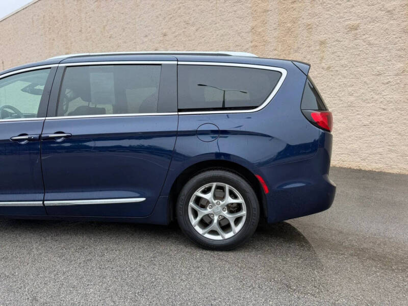2017 Chrysler Pacifica Limited