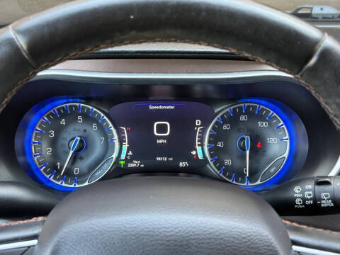 2017 Chrysler Pacifica Touring-L Plus