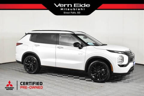 2025 Mitsubishi Outlander PHEV SEL Black Edition