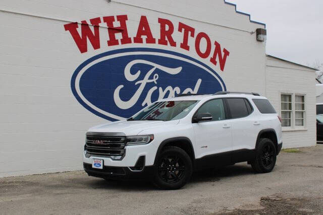 2023 GMC Acadia AT4