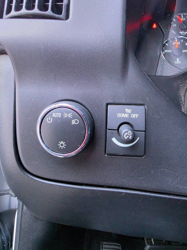 2021 GMC Savana 2500