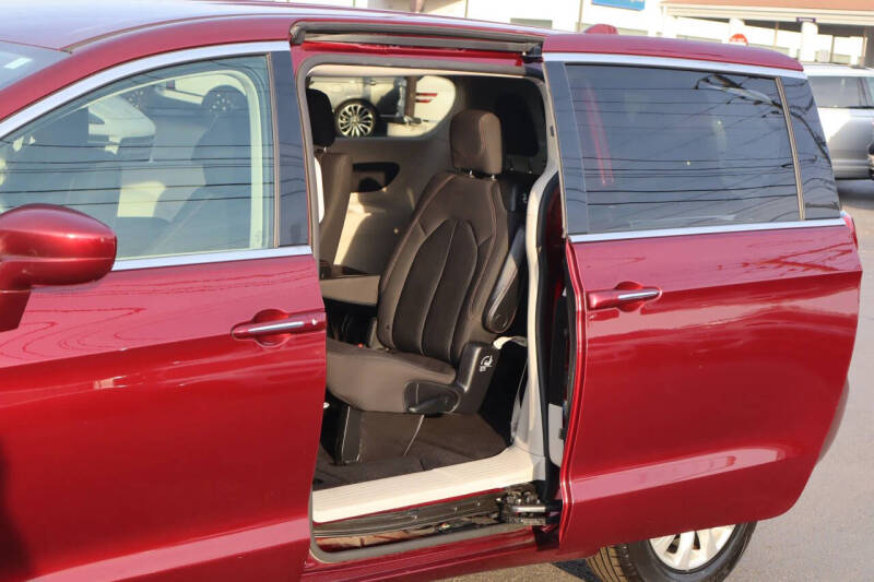 2019 Chrysler Pacifica Touring Plus