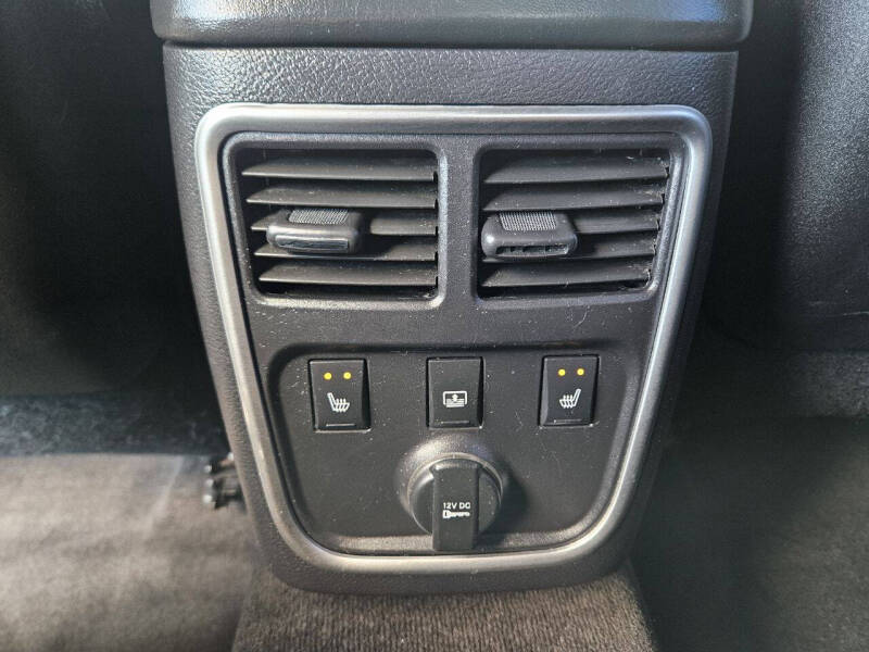 2014 Chrysler 300 C