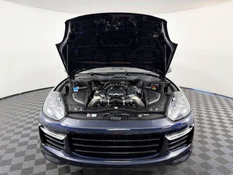 2016 Porsche Cayenne Turbo