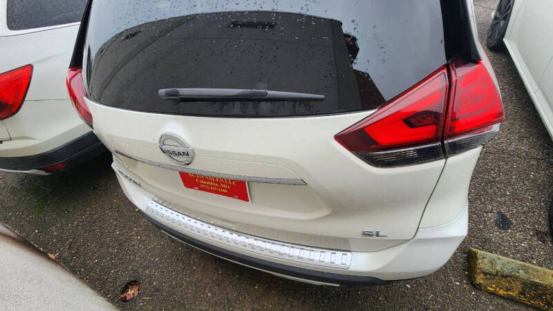 2017 Nissan Rogue SL
