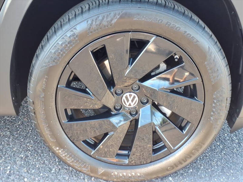 2024 Volkswagen Atlas Cross Sport SE