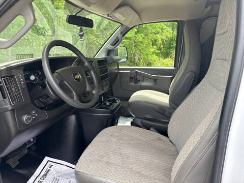 2021 Chevrolet Express 2500