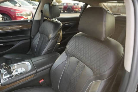 2016 BMW 7 Series 740i