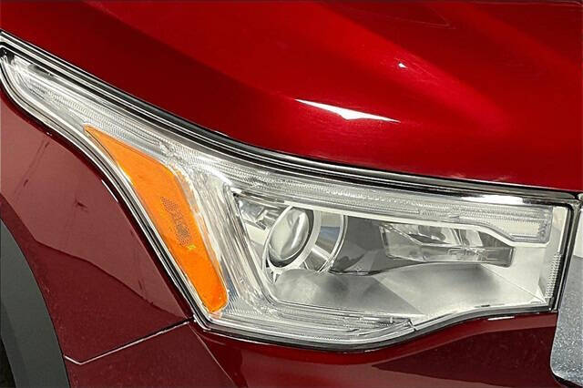 2017 GMC Acadia SLE-2