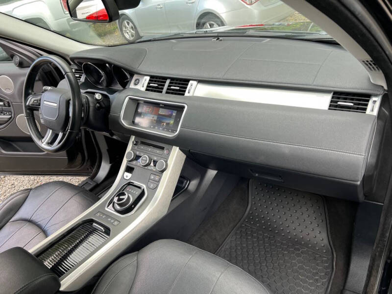 2017 Land Rover Range Rover Evoque SE