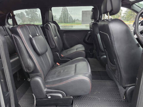 2015 Dodge Grand Caravan R/T