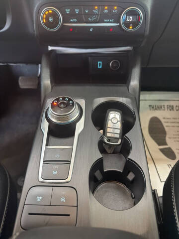 2020 Ford Escape SEL