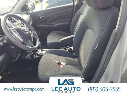 2017 Nissan Versa 1.6 SV